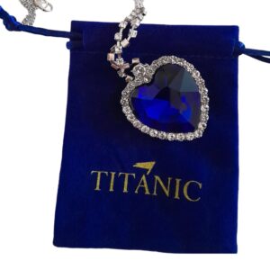 Collier Élégance Océane – Grand Pendentif Cœur Bleu Inspiration Titanic